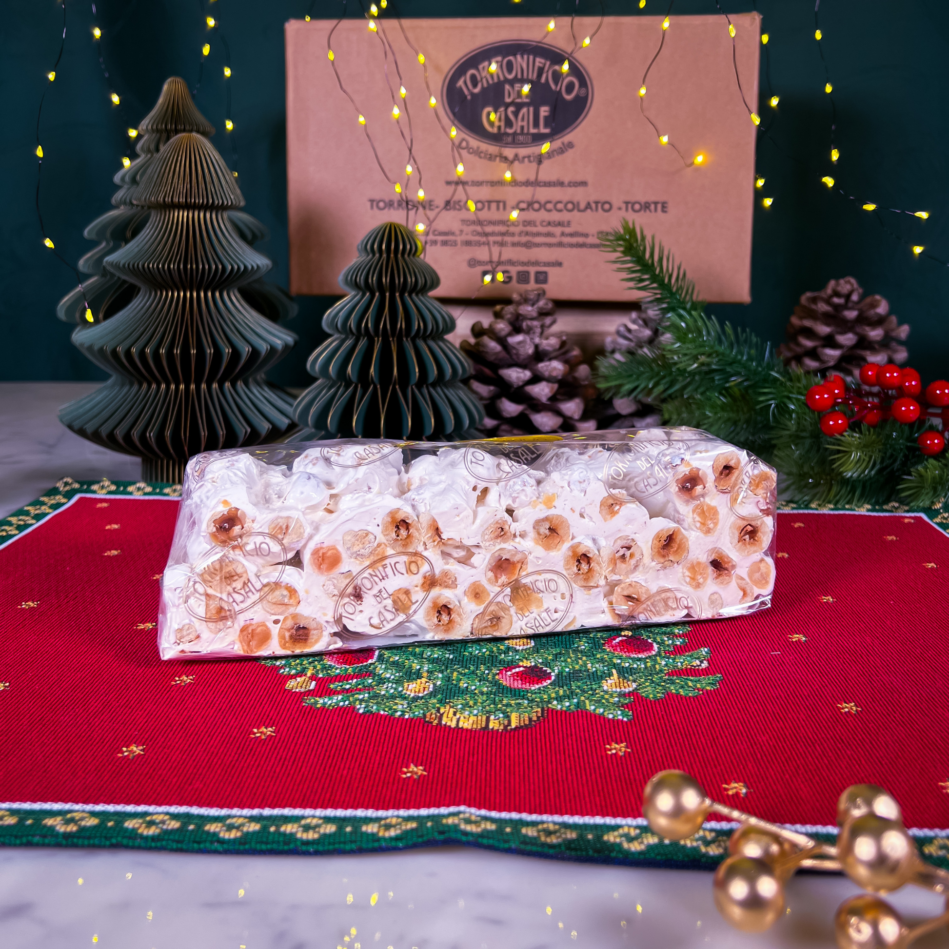 Torrone-Artigianale-classico-alla-nocciola-500.grammi