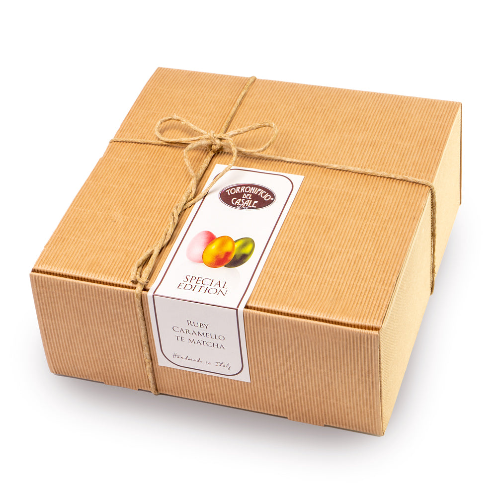 Scatola-Regalo-Pasqua-con-uova-di-cioccolato-Ruby-Caramello-Tè-Matcha